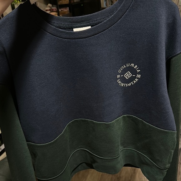 COLUMBIA | Green and Blue Color Block Crop Boxy Sweatshirt 1938 Sportswear - Picture 10 of 13